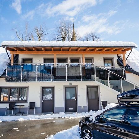 Apartmenthaus Strasswirt De Luxe Tröpolach エクステリア 写真