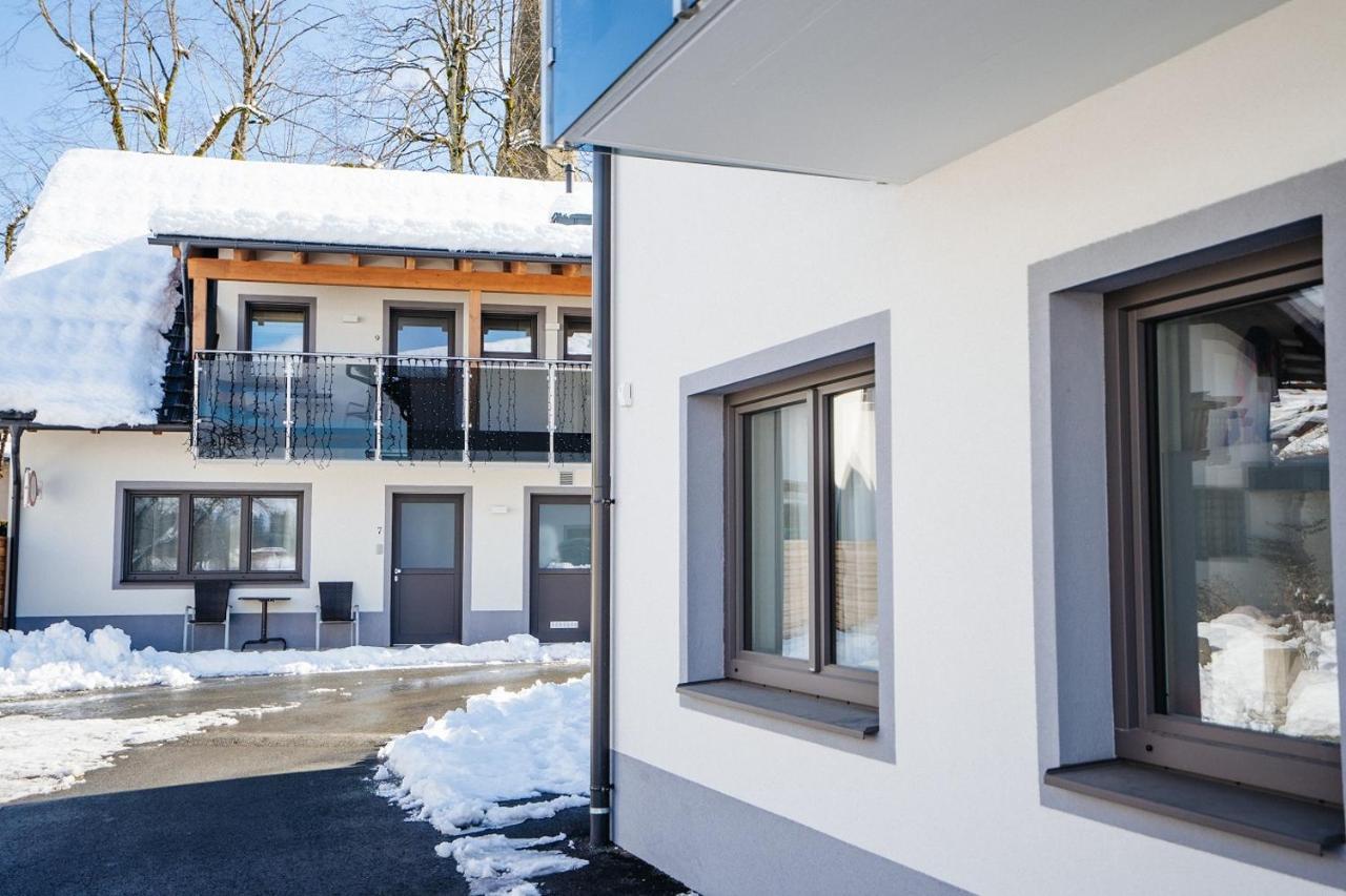 Apartmenthaus Strasswirt De Luxe Tröpolach エクステリア 写真